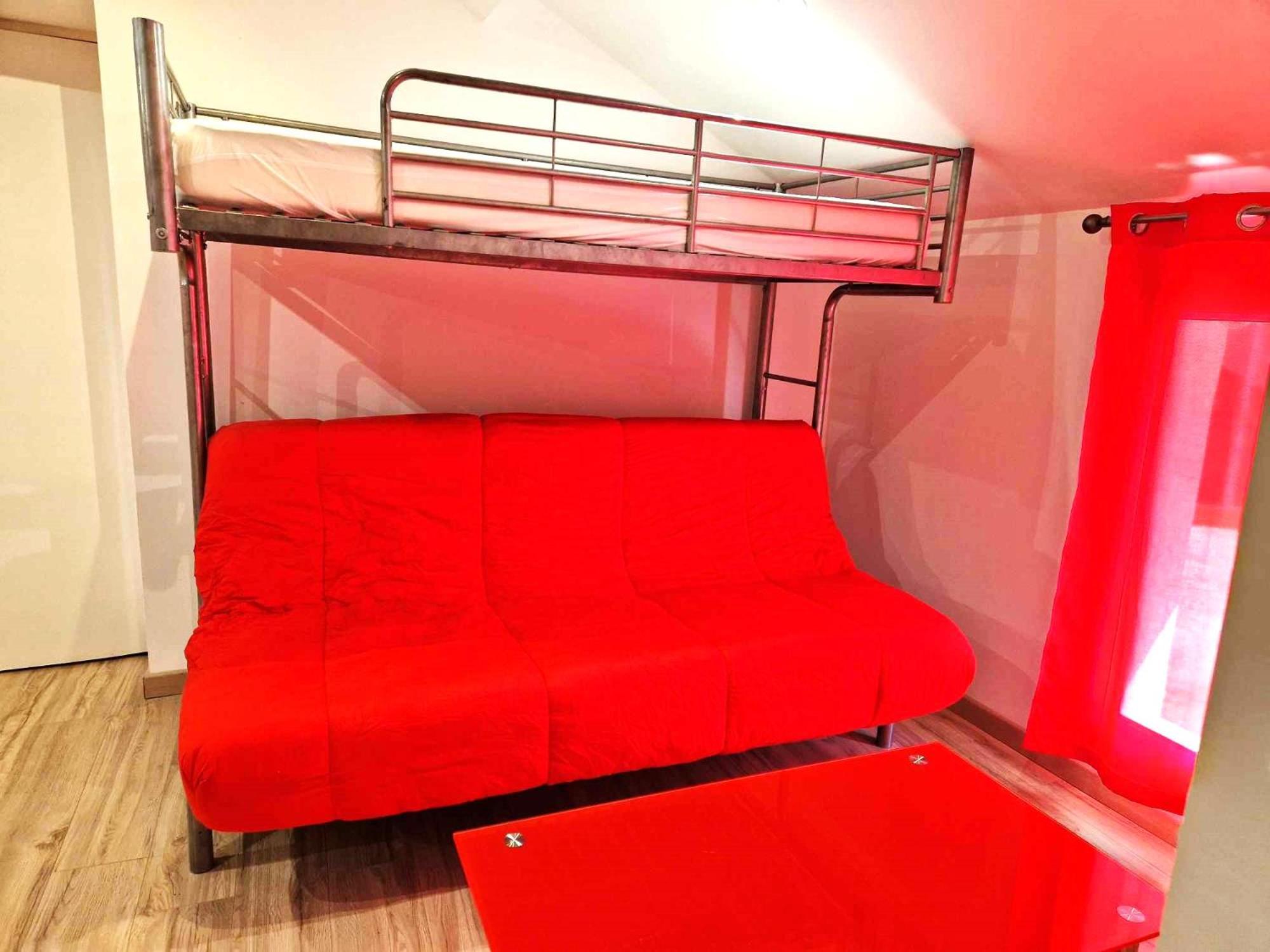11 - Tres Joli 2 Pieces Tout Equipe Pour 1 A 5 Personnes, Vue Sur Parc Arbore, Parking Privatif Gratuit, Grand Fourgon Possible, Tout Le Linge De Maison Est Fourni Razac-sur-l'Isle Luaran gambar